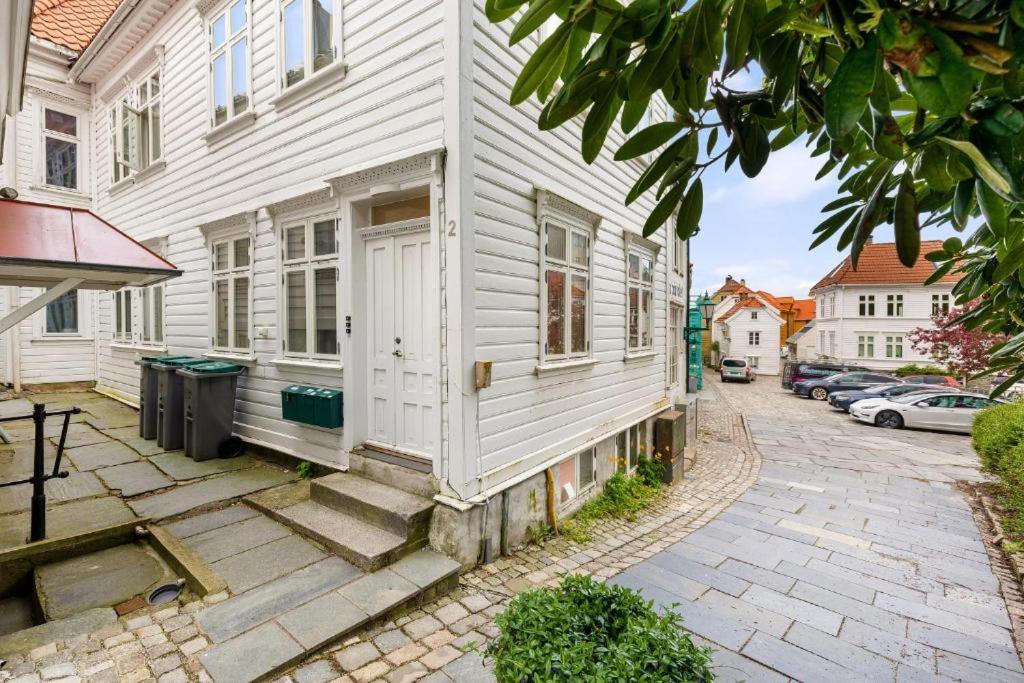 Appartement Behind Bryggen - Renovated - Budget Friendly *